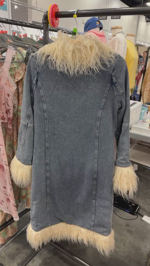 Penny Lane Almost Famous Shaggy Fur Trim Textured Denim Jacket