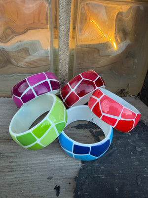 Tall Task Oversized Giraffe Bangle