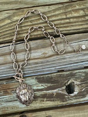 Lioness Chain Link Necklace