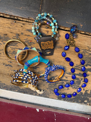 Tangled Up In Blue Jewelry Set