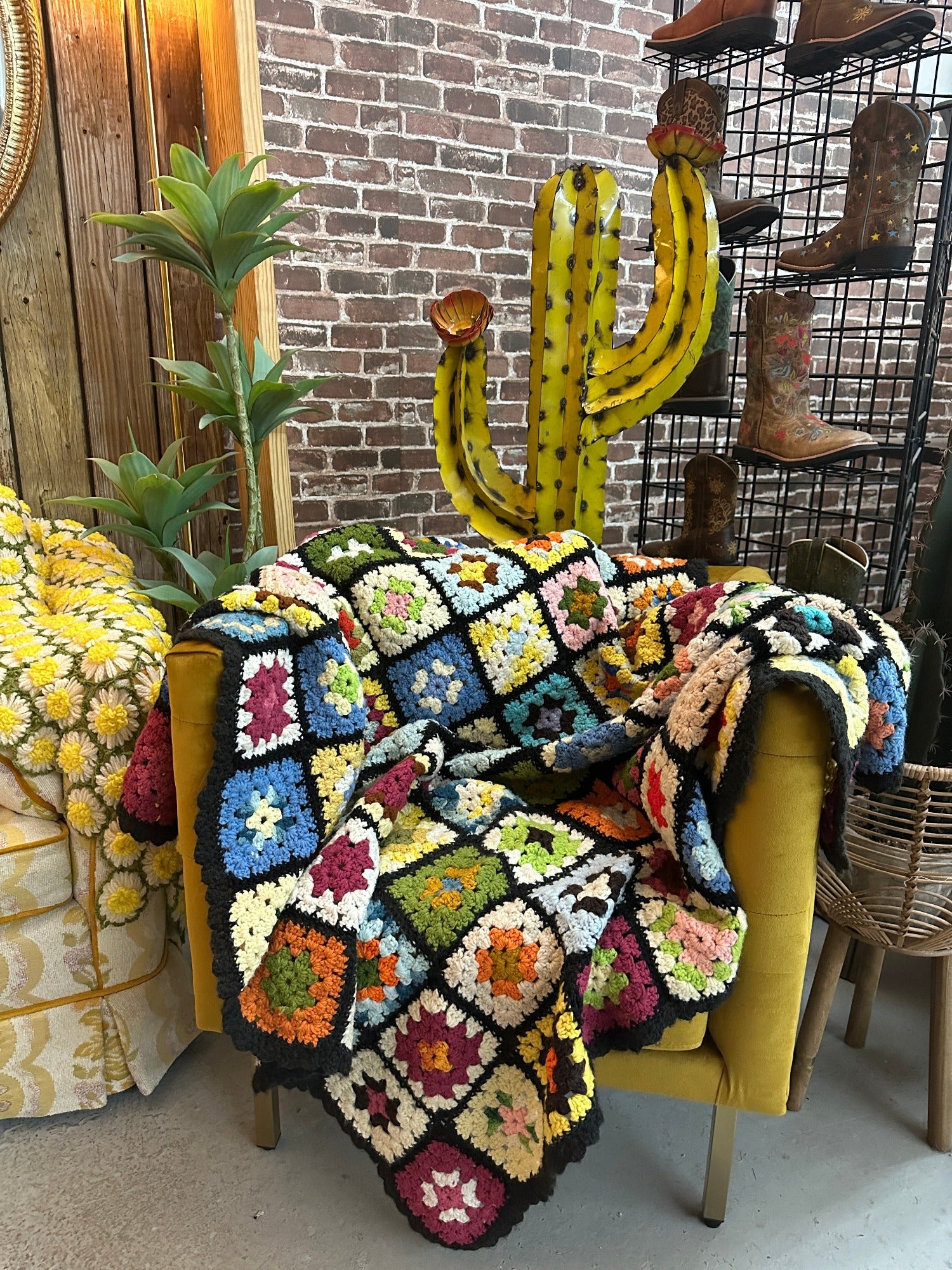 Granny Square Crochet Blanket - Multicolored  Crochet throw blanket,  Crochet throw, Granny square