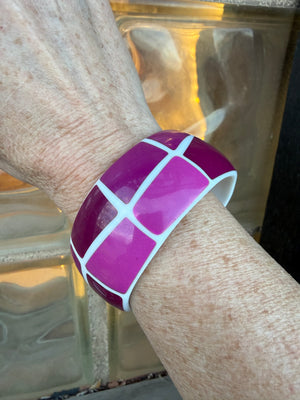 Tall Task Oversized Giraffe Bangle