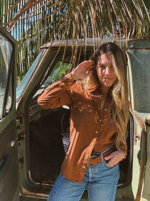 PREORDER John Wayne Western Pearl Snap Button Up Top In Brown PREORDER MARCH/APRIL 2026