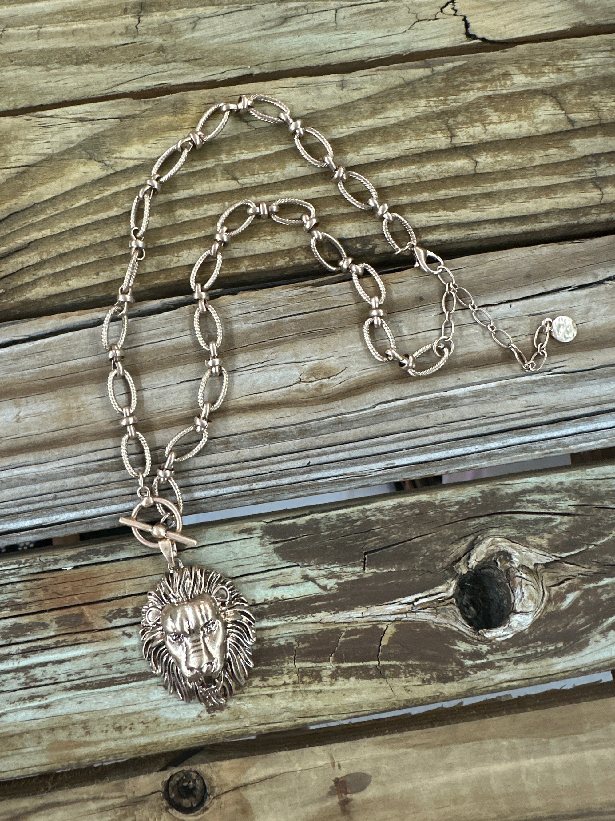Lioness Chain Link Necklace