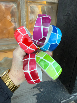 Tall Task Oversized Giraffe Bangle