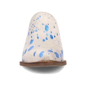 Cash Cow White Fur/Blue Mule (DS) DP