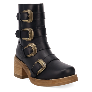 Topanga Black Leather Boot (DS) DP