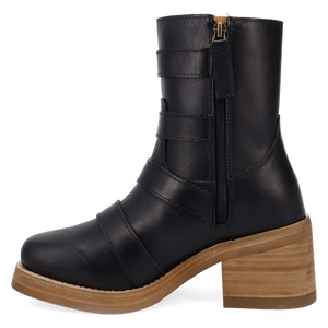 Topanga Black Leather Boot (DS) DP