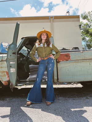 Back in the Saddle Again Horse Pearl Snap Button Up Blouse