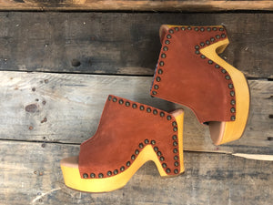 "Ole Peace & Love" Suede Leather Studded Platform Clogs Rust ~ Sizes 7 & 8.5  ~ SAMPLE SALE