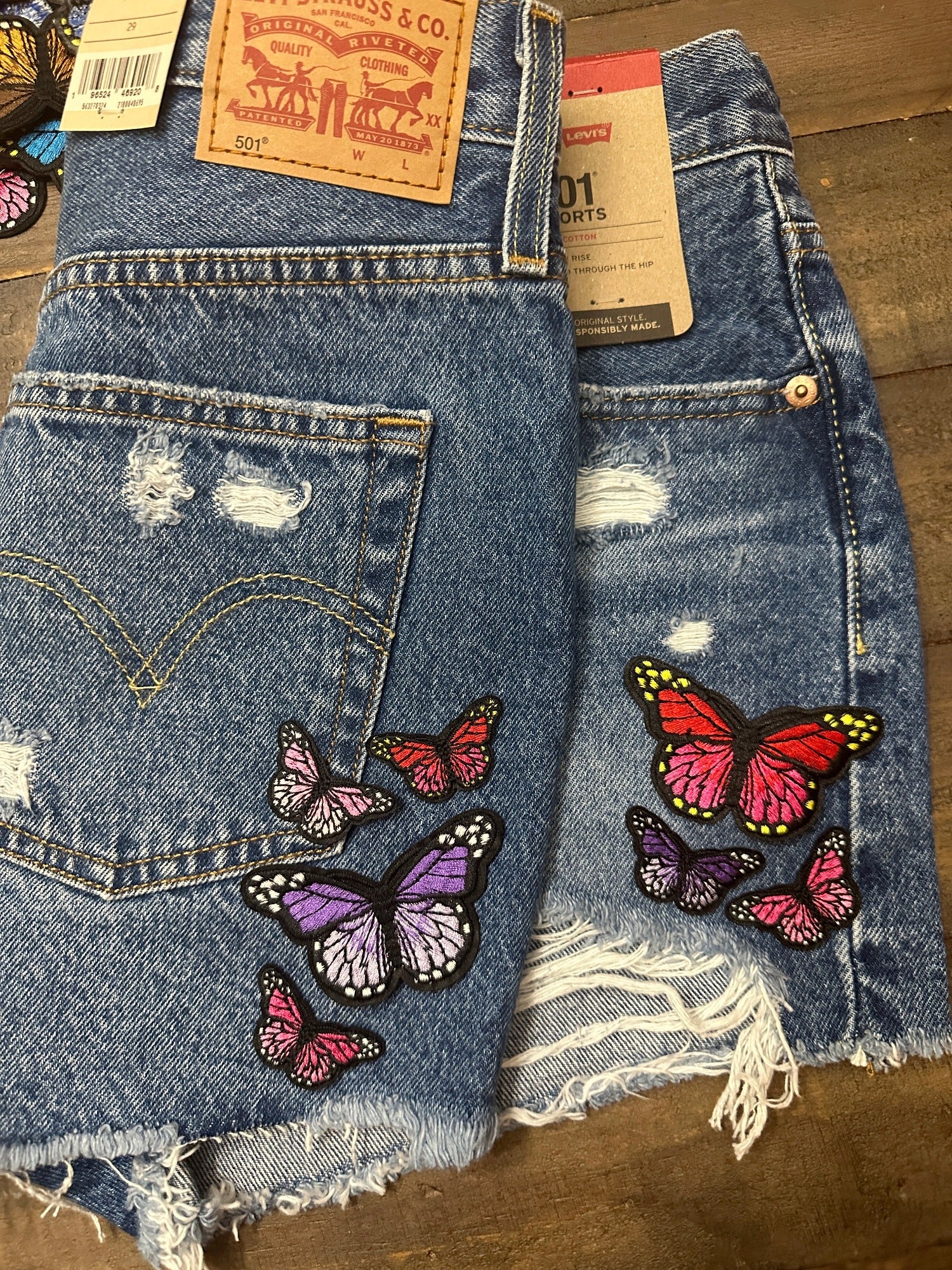 Butterfly Painted Jean Skirt We The Free SZ 25 Denim Painted