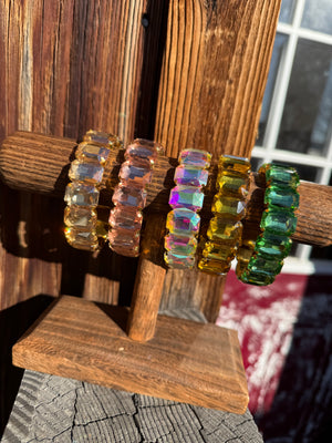 Gilded Age Crystal Edge Glass Stretch Bangle