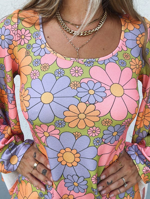 So Daphne Retro Floral Bell Sleeve Mini Dress