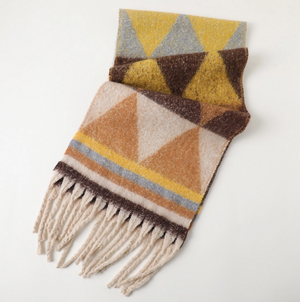 Country Commuter Triangle Fringe Winter Scarf