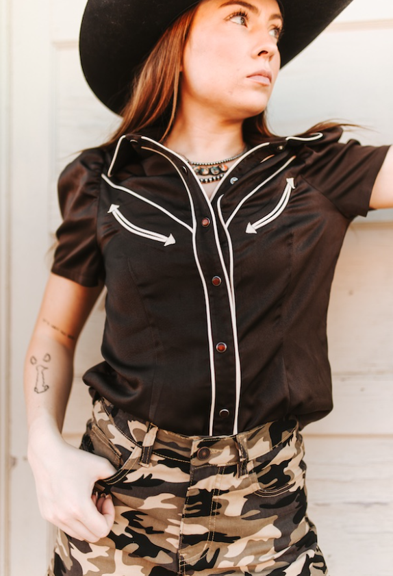 Espresso Cowgirl Pearl Snap Puff Sleeve Blouse