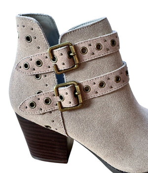 Elsa Leather Ankle Boot in Taupe ( DS) NM