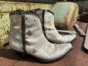 Old Gringo Gold Metallic White Cowhide Cowgirl Booties Size 10  ~ Queen Bee's Closet #1095