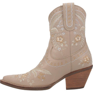 Primrose Sand Leather Boots w/ Stitched Floral Designs (DS)