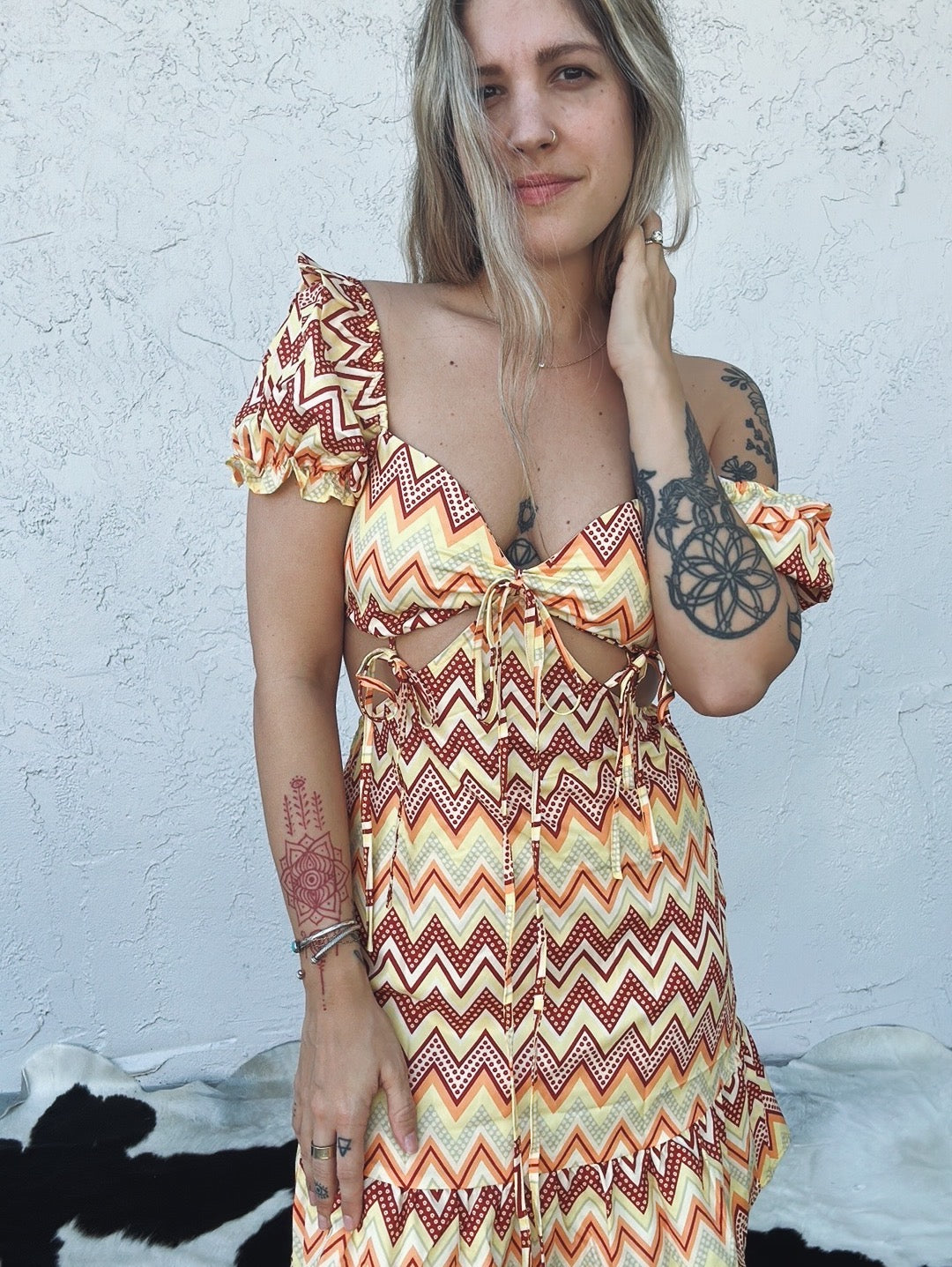short sleeve boho mini dress Hawaii Time Geometric Print Short Sleeve Cut Out Mini Dress Small