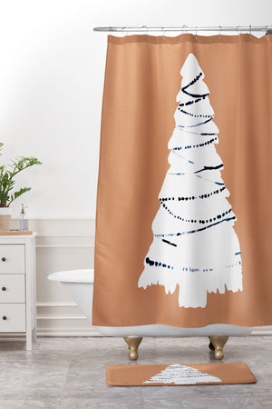 "Ole Cozy Tree" Shower Curtain (DS)
