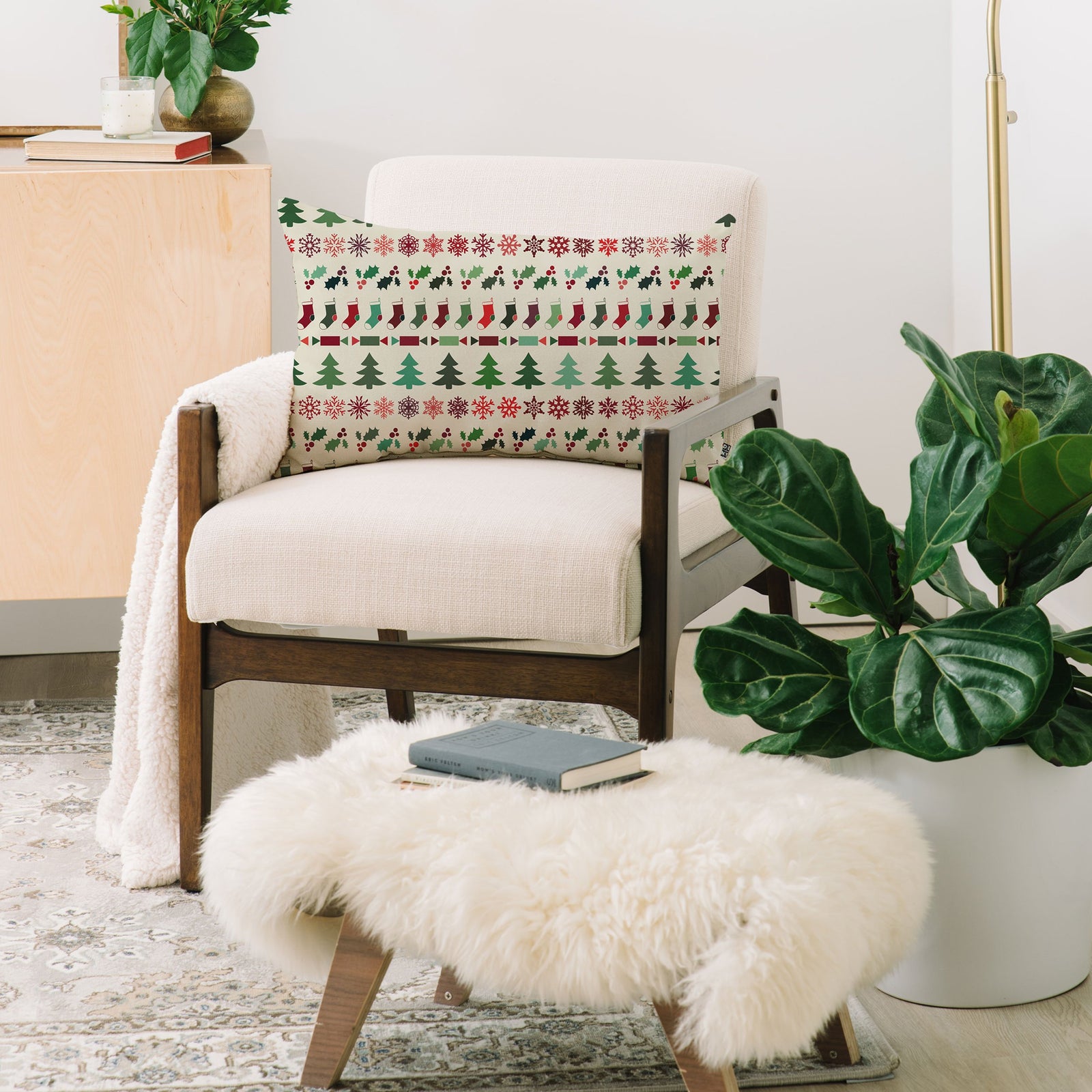 "Ole Old School Christmas" Oblong Throw Pillow (DS)