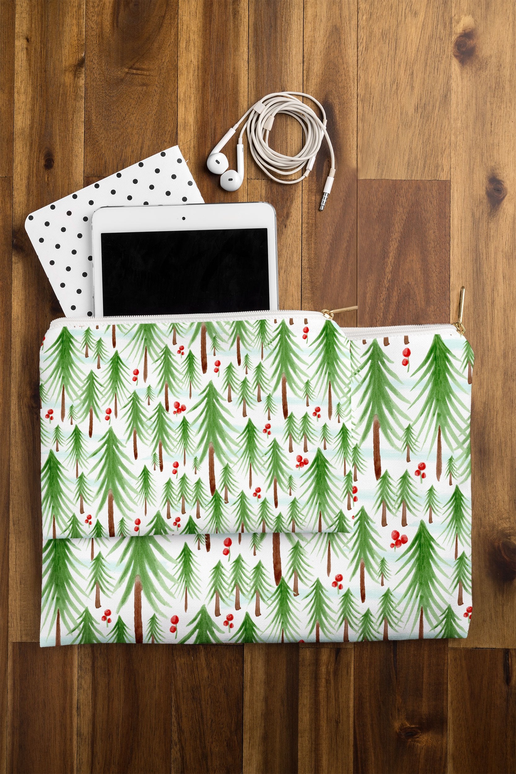 "Ole Christmas Tree Farm" Zipper Travel Pouch (DS)