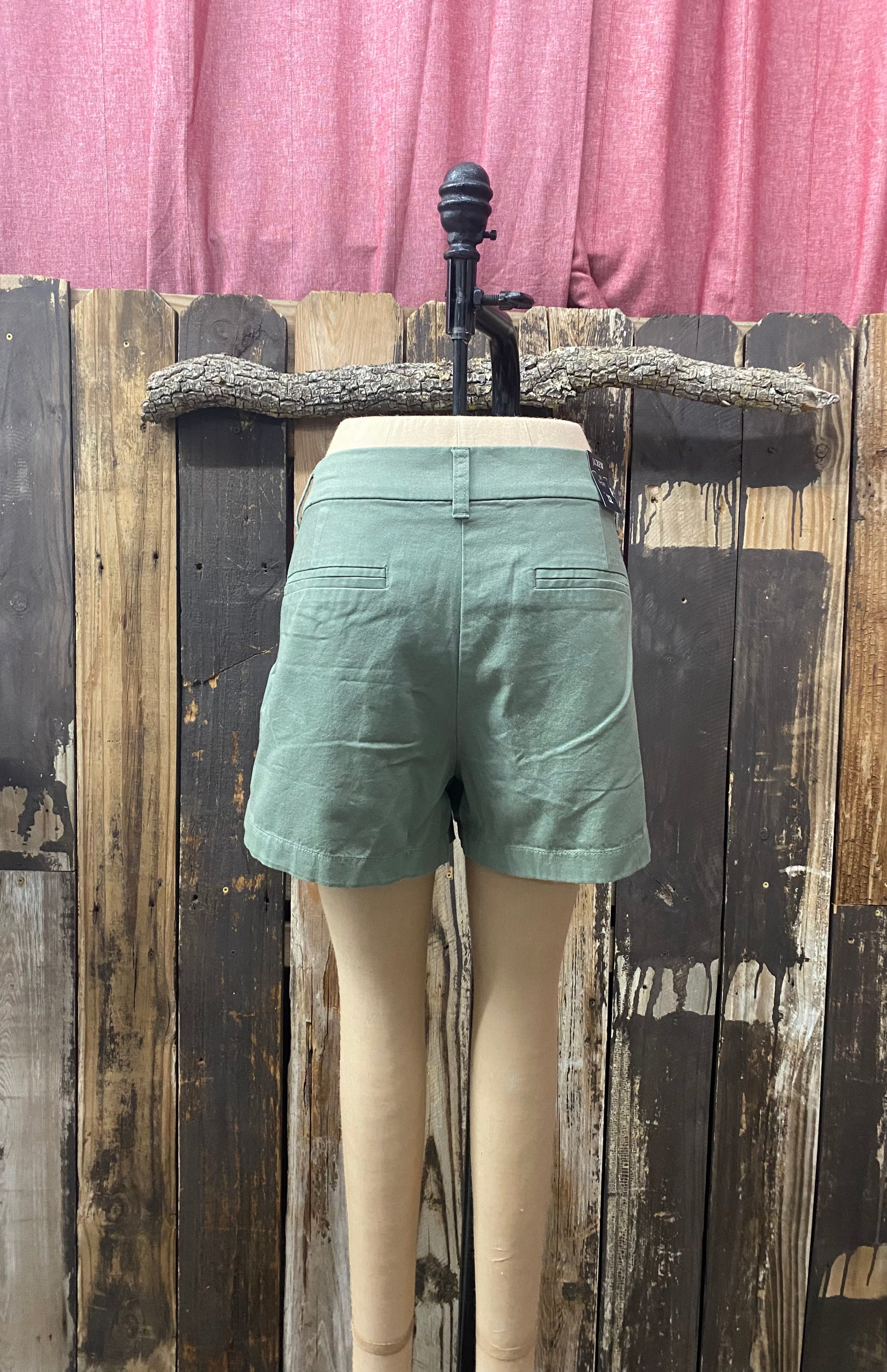 J Crew Olive Shorts ~ Size 12 ~ Queen Bee’s Closet #610