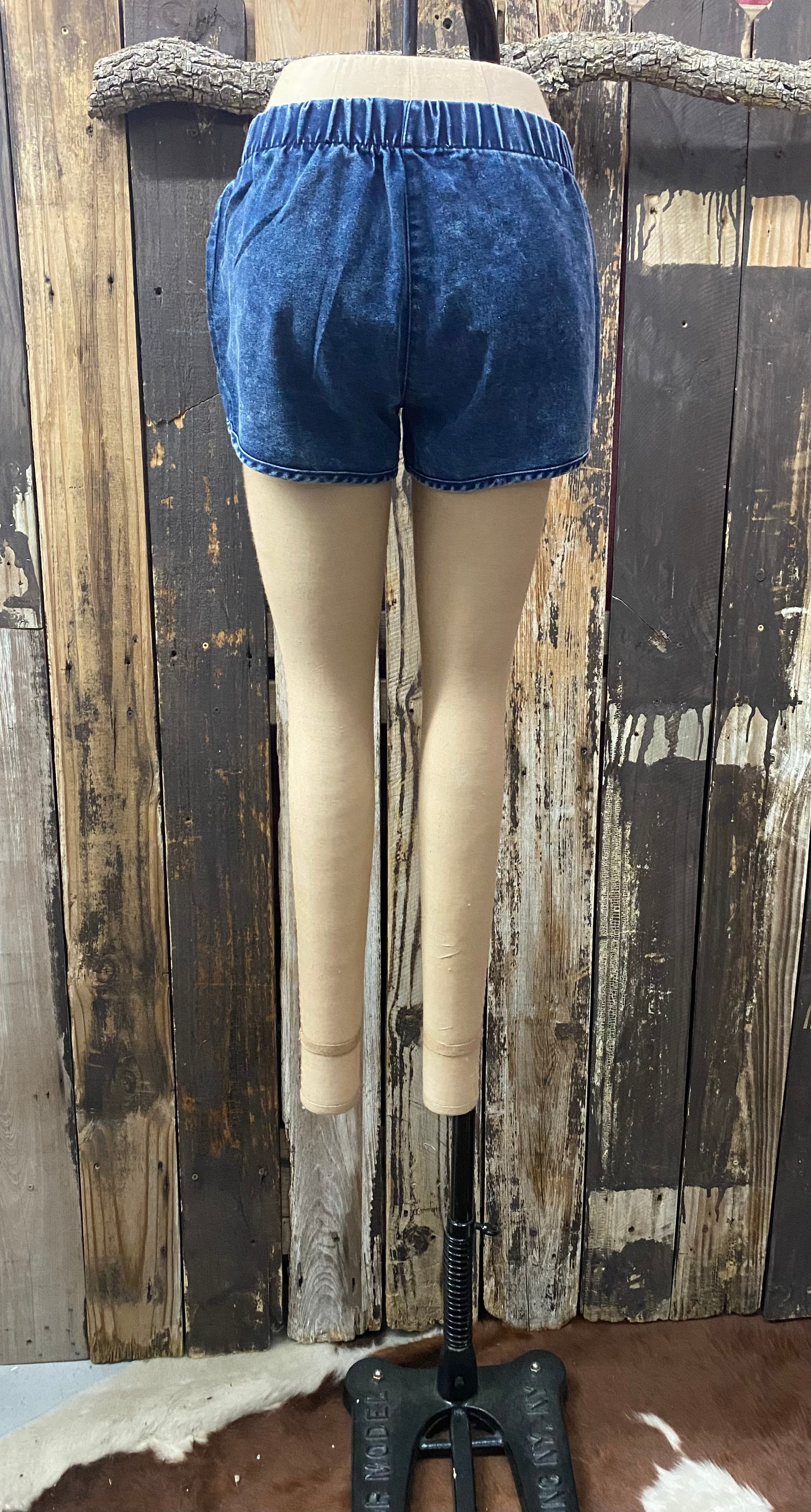 Mineral Wash Shorts ~ Size S, M, & L~ Queen Bee’s Closet #612