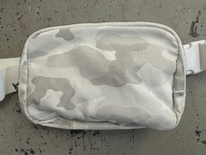 Anywhere Camouflage Print Water Resistant Belt Bag