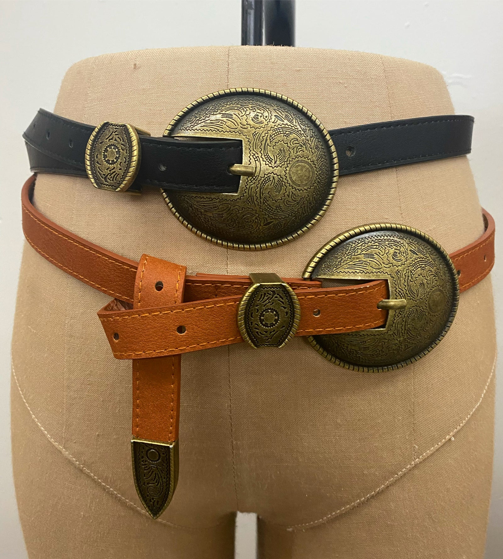 Del Rio Oversized Antique Concho Buckle Belt