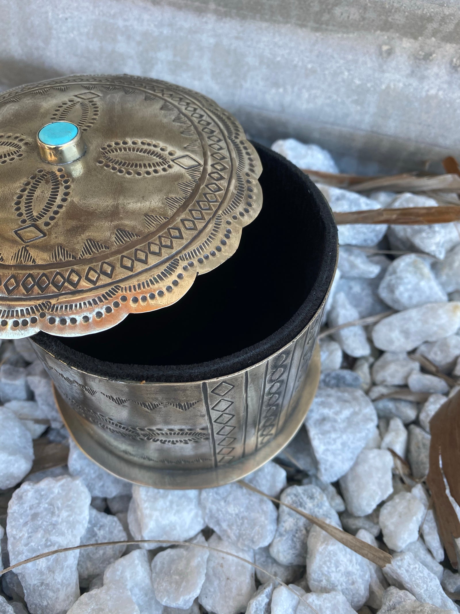 J. Alexander Rustic Stamped Round Box With Turquoise Lid