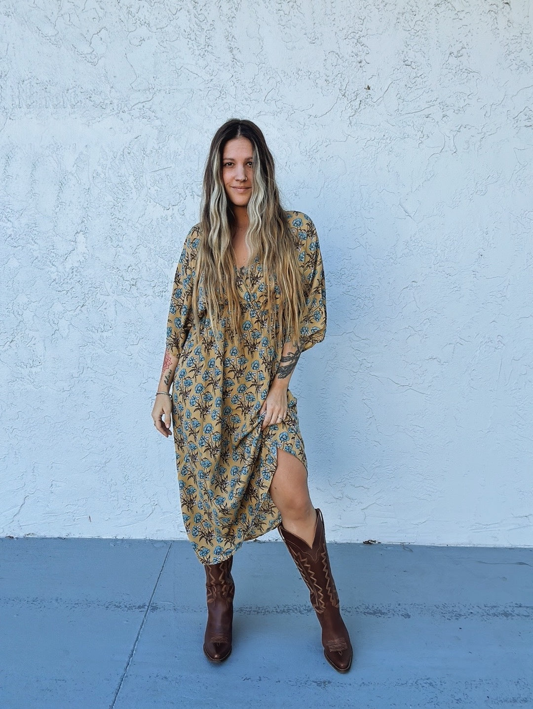 Through The Jungle Floral Print Kimono Sleeve Midi Dress