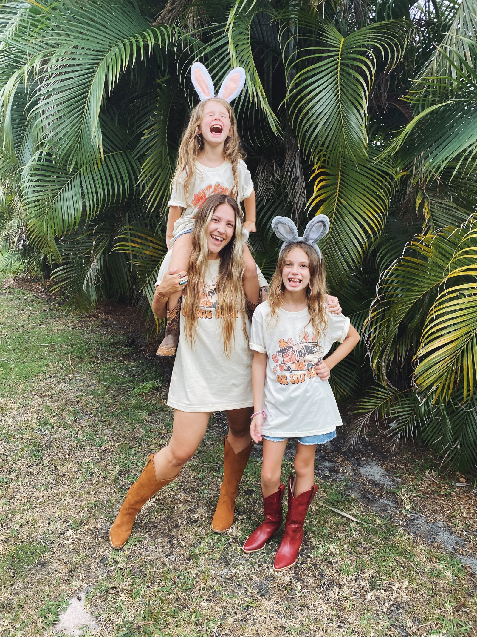 Don't Worry Be Hoppy Mama & Me Graphic Tee (made 2 order) LC