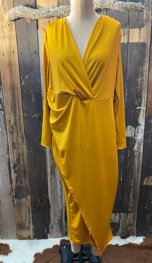 Mustard Yellow Ruched Midi Dress ~ Size 1XL & 2XL ~ Queen Bee's Closet #105